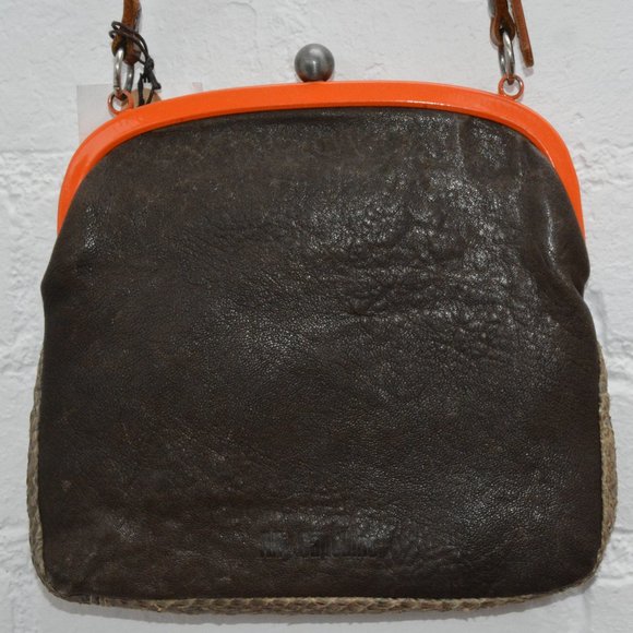 MICHIKO Ally Capellino London Cross Leather Bag - Picture 5 of 9